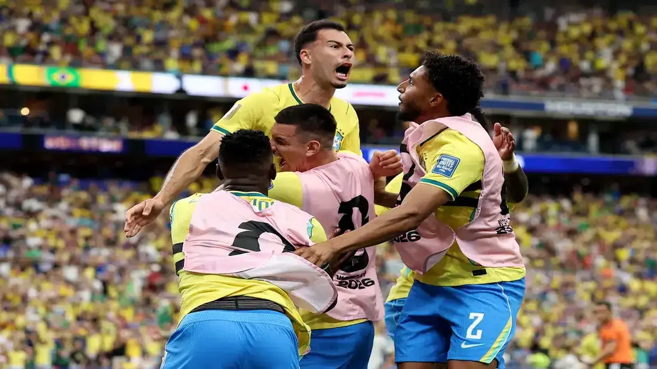 موعد مواجهة البرازيل والنرويج في دور الـ16 بكأس العالم